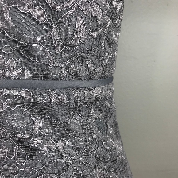Holiday Party Silver Sweetheart Lace Dress - Picture 5 of 8